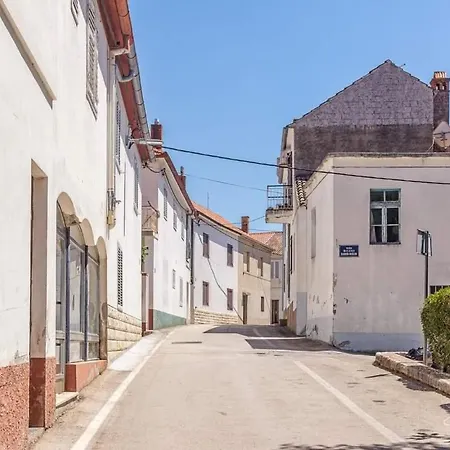 Daire Apartman's M4 By The Sea