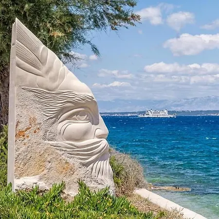 Apartman's M4 By The Sea Kali