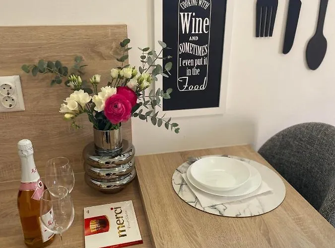 Apartman's M4 By The Sea * Kali