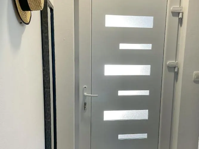 Apartman's M4 By The Sea Apartman *