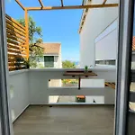 Апартаменты Apartman's M4 By The Sea