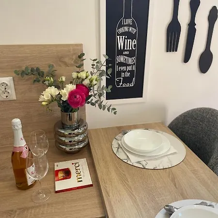 Apartman's M4 By The Sea * Kali