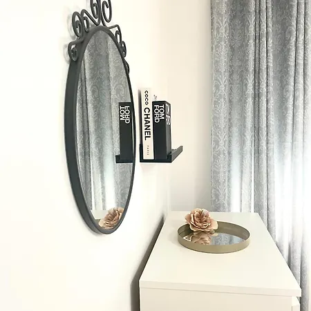 Apartman's M4 By The Sea Apartament Kali