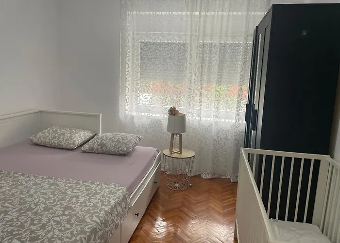 Apartman's M4 By The Sea Kali